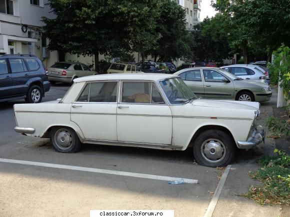 Am vazut prin Bucuresti - Fiat 1800 - lateral - Am vazut prin Romania