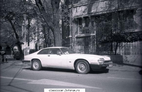 Am vazut prin Bucuresti - Jaguar cred, strada Londra - Am vazut prin Romania