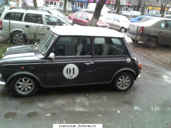 Am vazut prin Bucuresti - Arata impecabil, ca scos din cutie - Am vazut prin Romania