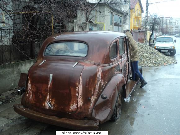 Am vazut prin Craiova - noi am vizualizat masina pe o ploaie torentiala - Am vazut prin Romania