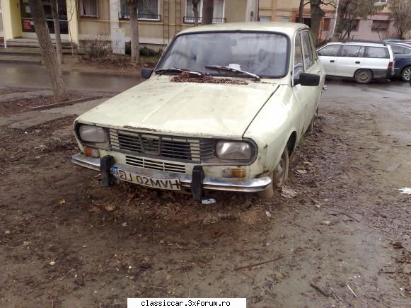 Am vazut prin Craiova - O dacioara neingrijita - Am vazut prin Romania
