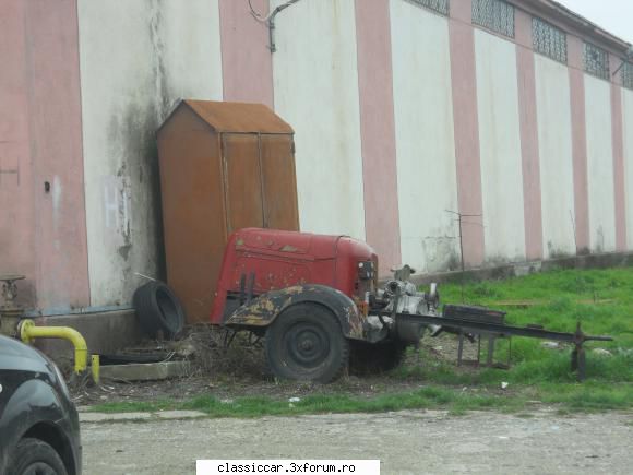 Am vazut prin Craiova - Pompa de pompieri anii 30-50, in stare de - Am vazut prin Romania