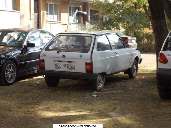 Am vazut prin Craiova - Toate-s la fellllll, toate-s la felllll - Am vazut prin Romania