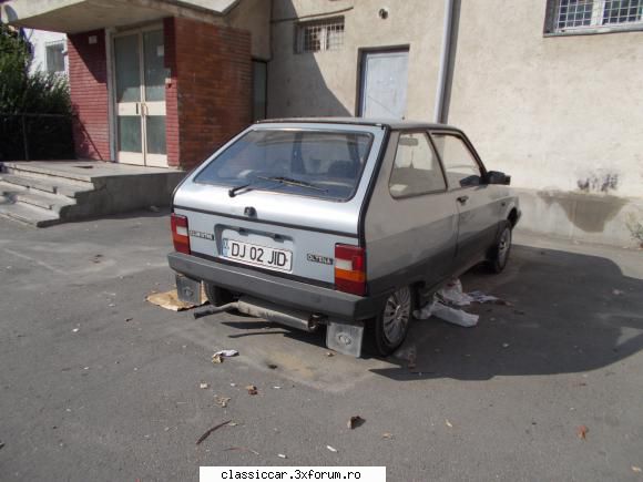 Am vazut prin Craiova - Unu care inca se tine bine - Am vazut prin Romania