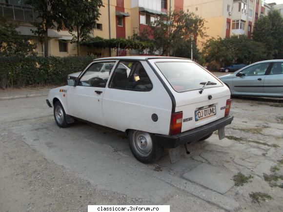 Am vazut prin Craiova - Un exemplar frumos - Am vazut prin Romania
