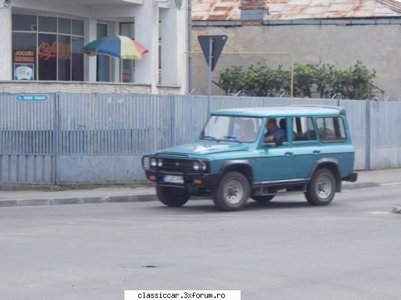 Am vazut prin Craiova - ARO 244 prins "din zbor" - Am vazut prin Romania