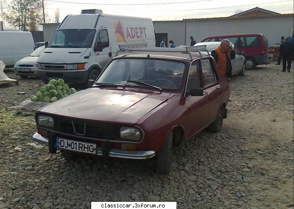 Am vazut prin Craiova - O Dacie batrana, cu care se cara varza la targul - Am vazut prin Romania