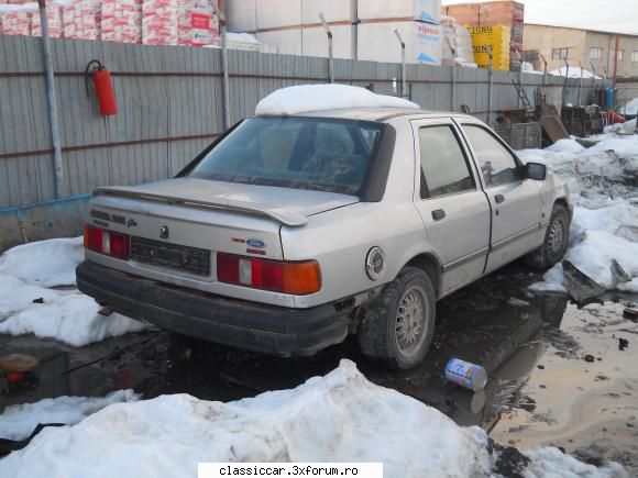 Am vazut prin Craiova - Ford Sierra la fier vechi Stare buna, motor - Am vazut prin Romania