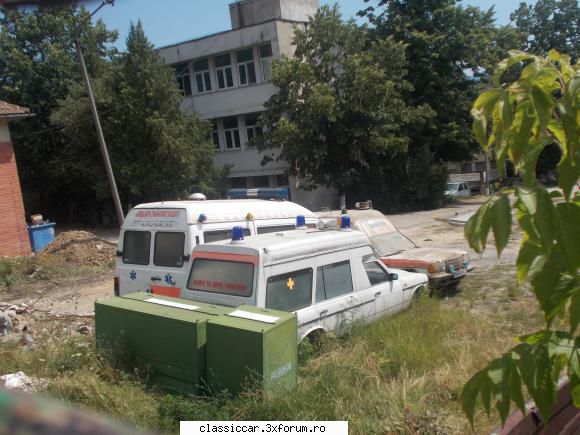Am vazut prin Orsova - Salvari trase pe linie moarta - Am vazut prin Romania