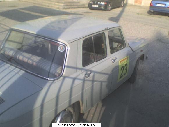 Am vazut prin Ploiesti - Proaspete Dacia 1100 in curtea ACR-ului - Am vazut prin Romania