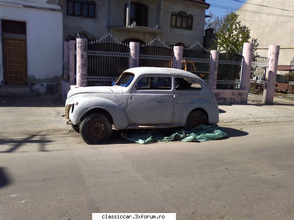 Am vazut prin Ploiesti - Ford Taunus, primul model. Daca stiti rromani - Am vazut prin Romania