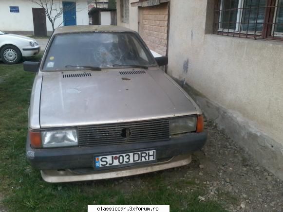 Am vazut prin Salaj - Masina sta de ceva timp - Am vazut prin Romania