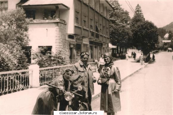 Amintiri... - iar 82764-B in prim plan - File de istorie