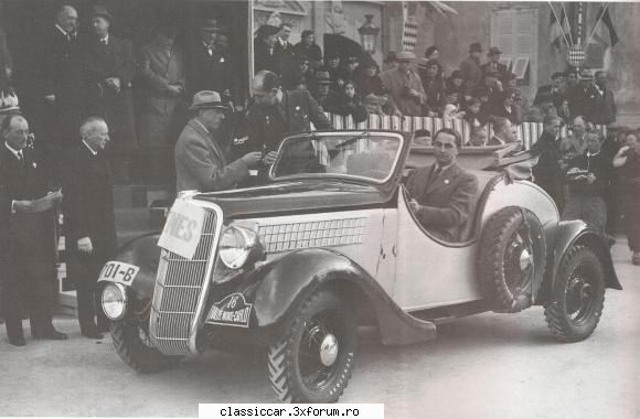 Amintiri... - o fotografie dintr-un album englezesc din '89 - File de istorie