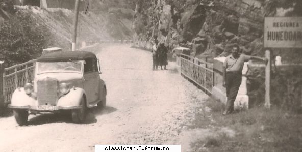 Amintiri... - un foarte rar mercedes 230 cabrio cu numere de - File de istorie