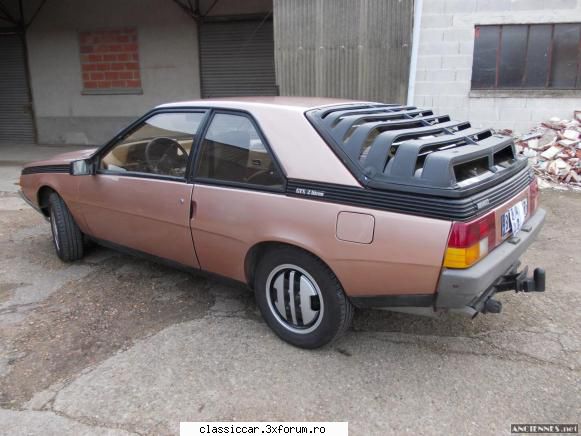 Anunturi internationale de pe net - Un Renault Fuego GTX din 1981 Interesanta - Anunturi vazute pe net