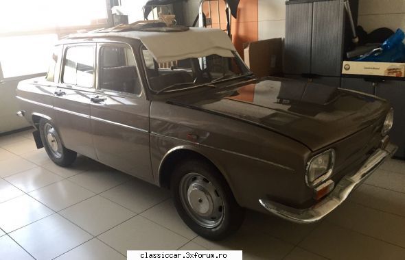 Anunturi internationale de pe net - Renault 10 pret 1500 euroi - Anunturi vazute pe net