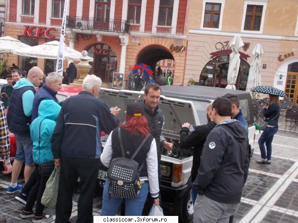 Aro - Era bine daca era soare,dadeam jos pelata si - Prezentare masini