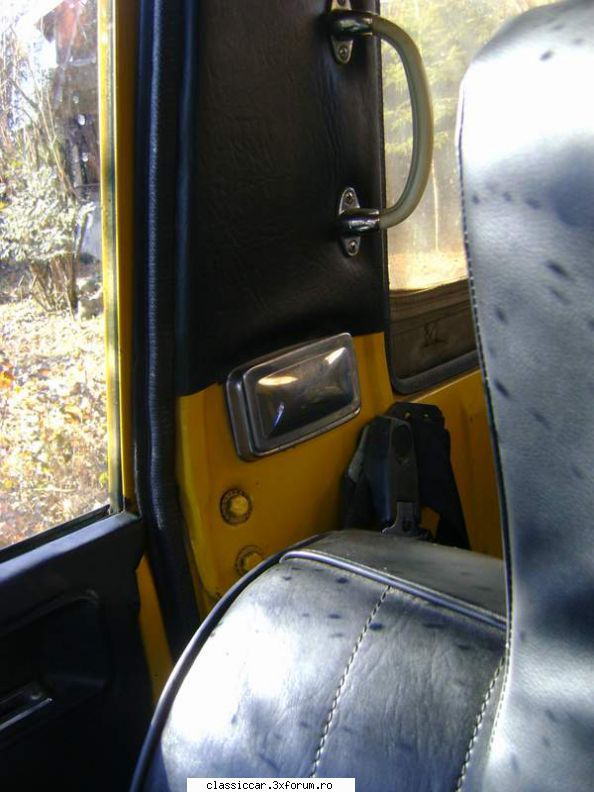 Aro 10.1 din 1981 - Original era pana deasupra scrumierei. La mine nu - Reconditionari si Restaurari