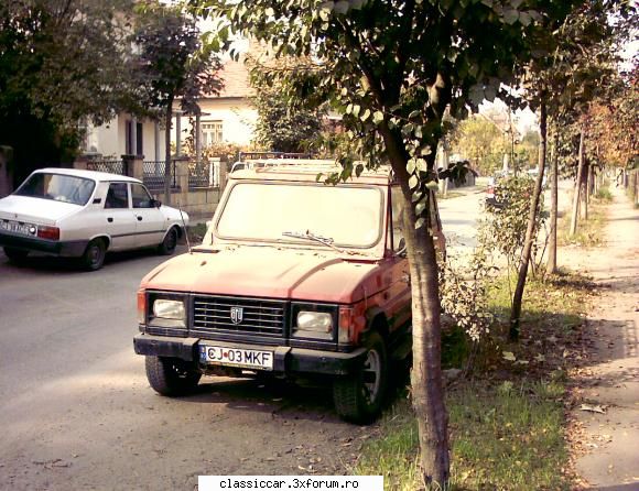 Aro 10 Mk2 in paragina - In Andrei Muresanu, pe str. Nicolae Iorga (strada - Am vazut prin Cluj-Napoca