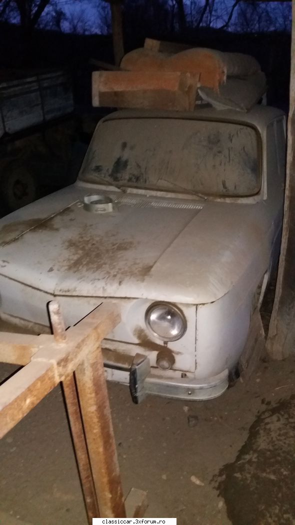 Aro 244 si Dacia 1100 - paraipan - Vanzari auto-moto clasice de catre intermediari