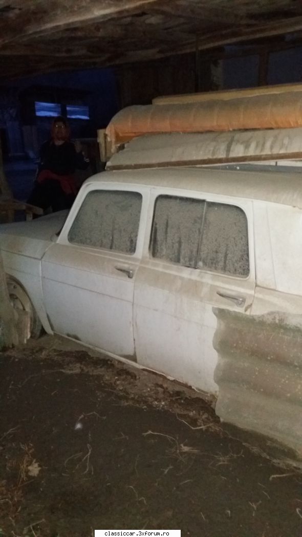 Aro 244 si Dacia 1100 - Sutica plina de praf...petele negre - Vanzari auto-moto clasice de catre intermediari