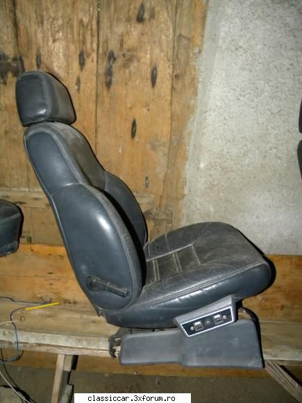Aro M 461C - iar astea vor fi scaunele care vor fi montate - Reconditionari si Restaurari