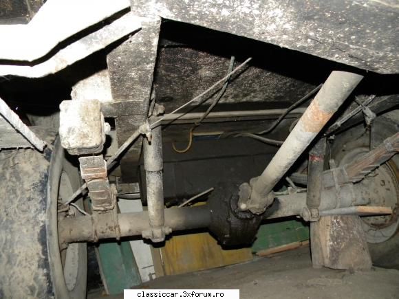 Aro M 461C 185 cp + M 59 - sasiul se prezinta intr-o stare buna, spre foarte - Prezentare masini