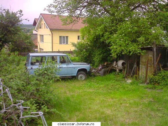 Aro si sasiu - Aro si un sasiu care pare a fi tot de Aro - Am vazut prin Cluj-Napoca