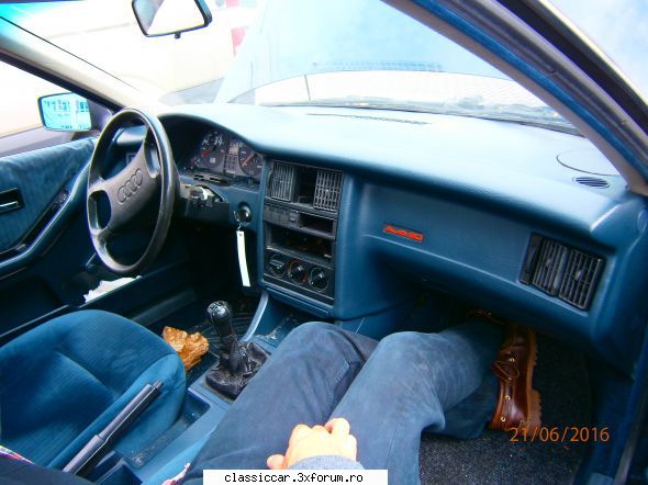 Audi 90 2.3 an 1987 Bijou - Bord frumos albastru necrapat,in perfecta stare - Prezentare masini