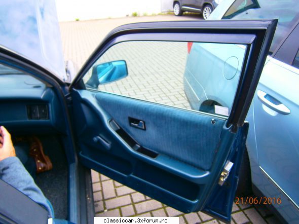 Audi 90 2.3 an 1987 Bijou - Tapiserie usi impecabila....mai rar asa ceva - Prezentare masini