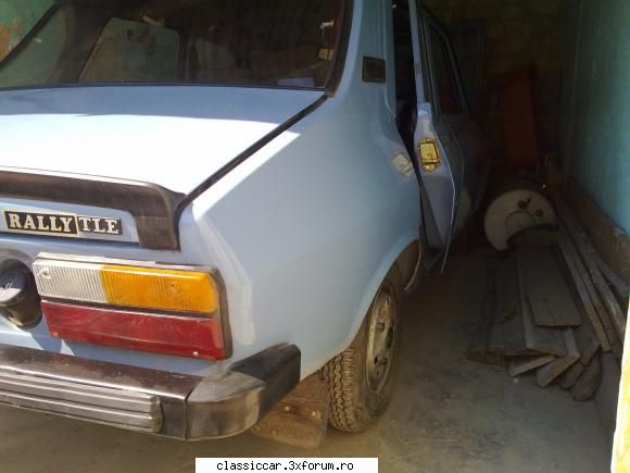 Autobaza Lugoj: Dacia - As fi preferat alta culoare dar e ok si albastra - Prezentare masini
