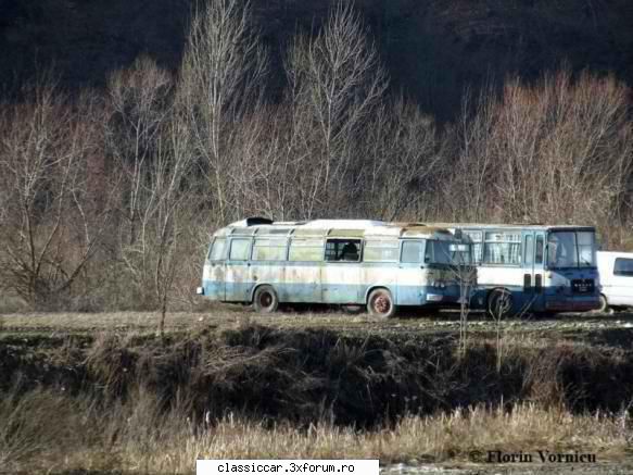 Autobuze TV, langa Craiova si langa Nasaud - Este cineva din jud Bistrita sa mearga - Vanatoarea de epave