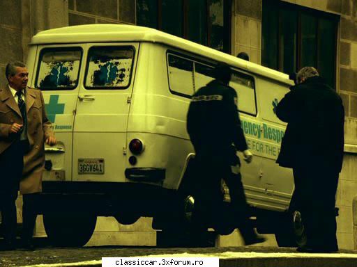Autoutilitarele TV - salvare TV in America poza dintr-un film - File de istorie