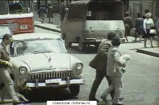 Autoutilitarele TV - Din nou, imaginile sunt preluate de pe un film BD - File de istorie