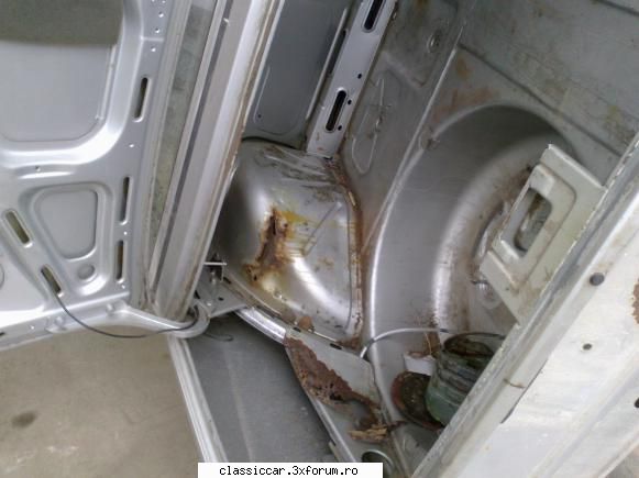 BMW E12, 520/6 din 1979 - partea celalata este deja facut acesta va fi :) - Prezentare masini