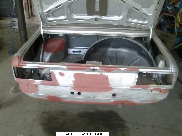 BMW E12, 520/6 din 1979 - partea spate terminata si sta pe roti :) - Prezentare masini