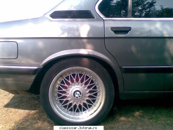 BMW E12 v12, 300ps, BBS body kit - db85amd - Prezentare masini