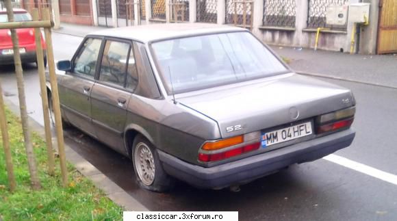 BMW seria 5 - Sta nemiscata de vreo 2-3 ani cred.....aveti si - Vanatoarea de epave