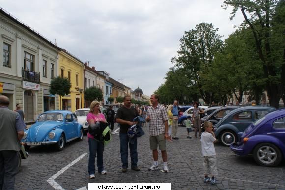 Baimareni broscari. - Am lasat masiniile cu al lor in centrul orasului - Arhiva evenimente 2011