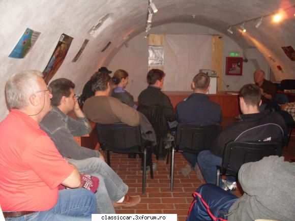 Baimareni broscari. - Este �n clădirea - Arhiva evenimente 2011