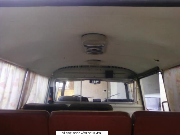 Barkas - Lampile de pe plafon functioneaza are si lanterna - Prezentare masini
