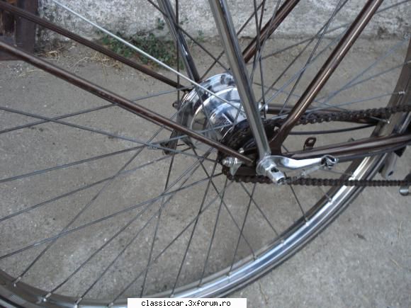 Batavus si Sparta -Olanda - detaliu butuc spate cu - Prezentare motociclete, motorete si biciclete de colectie