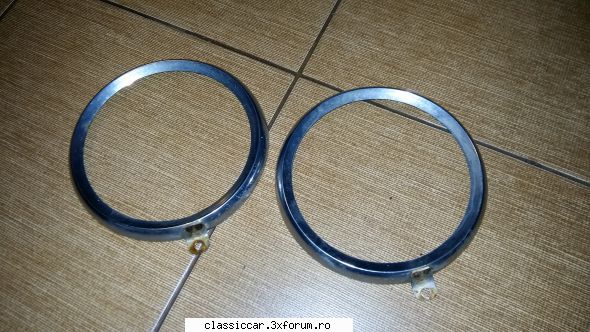 Bazar - piese diverse de vanzare - Ornamente far Dacia 1100 - Cibie VANDUTE! - Vanzari  piese si accesorii