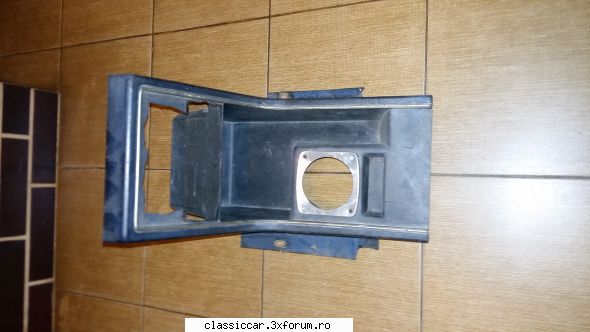 Bazar - piese diverse de vanzare - Consola Renault 12 VANDUTA ! - Vanzari  piese si accesorii