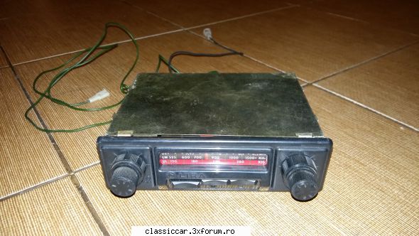Bazar - piese diverse de vanzare - Radio Lira Pare a fi nou, prafuit, nefolosit - Vanzari  piese si accesorii