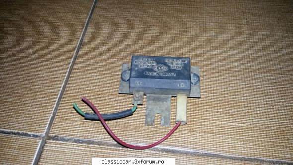 Bazar - piese diverse de vanzare - Releu regulator - 25 lei - Vanzari  piese si accesorii