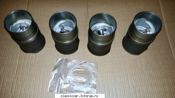 Bazar - piese diverse de vanzare - Set motor Renault 16 , R 1150, 1470cmc - Vanzari  piese si accesorii