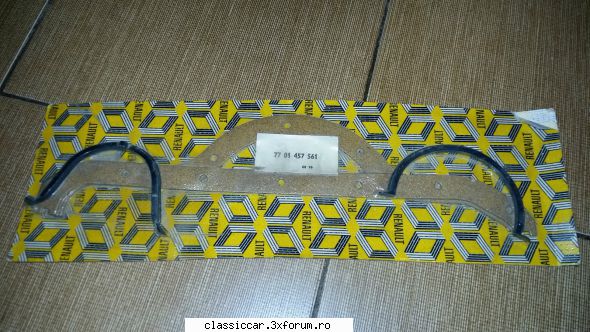 Bazar - piese diverse de vanzare - Set garnituri Dacia 1100, Renault 8 - 75 lei - Vanzari  piese si accesorii