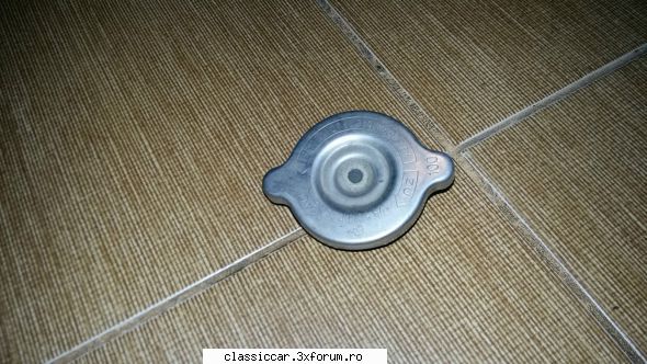 Bazar - piese diverse de vanzare - Buson radiator Mercedes - 30 lei - Vanzari  piese si accesorii